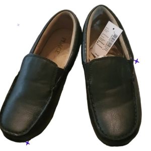 New 4 childrens place loafers blk